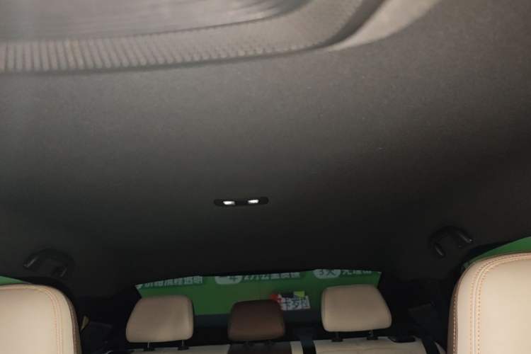 Used BYD Qin PLUS 2024 HONOR Edition DM-i 55KM Leading Model Headliner