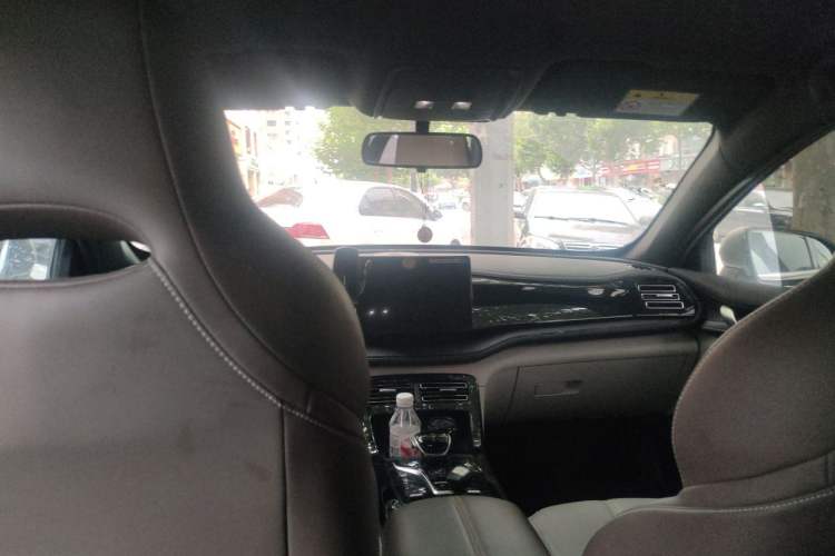 Used BYD Qin PLUS 2024 HONOR Edition DM-i 55KM Leading Model Headliner