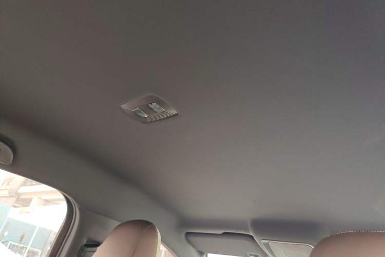 Used BYD Qin PLUS 2024 HONOR Edition DM-i 55KM Leading Model Headliner