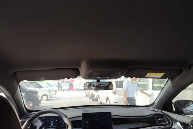 Used BYD Qin PLUS 2024 HONOR Edition DM-i 55KM Leading Model Headliner