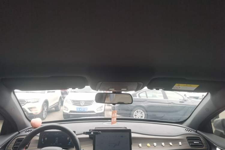 Used BYD Qin PLUS 2024 HONOR Edition DM-i 55KM Leading Model Headliner