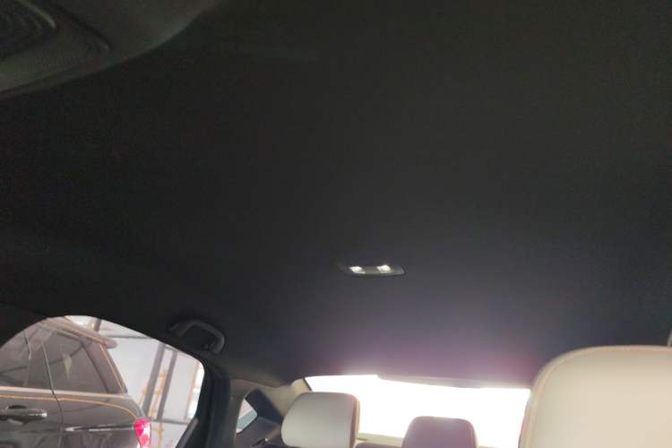 Used BYD Qin PLUS 2024 HONOR Edition DM-i 55KM Leading Model Headliner