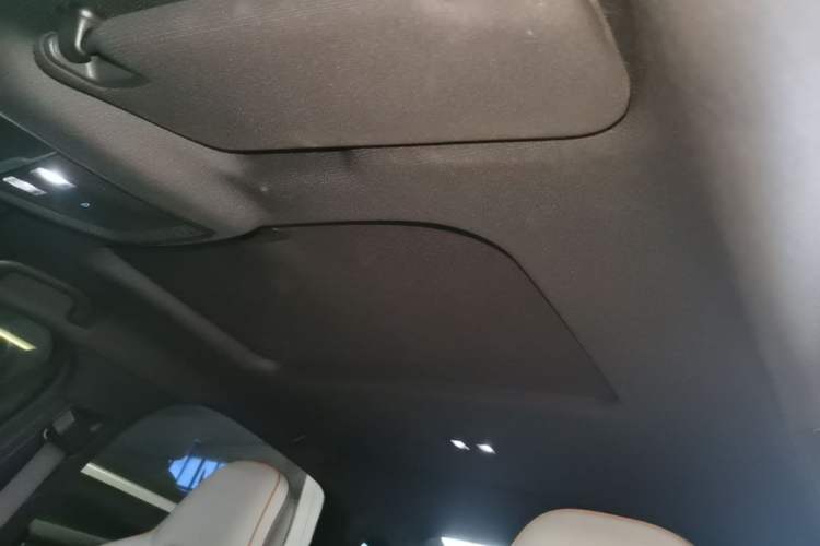 Used BYD Qin PLUS 2024 HONOR Edition DM-i 55KM Beyond Model Headliner