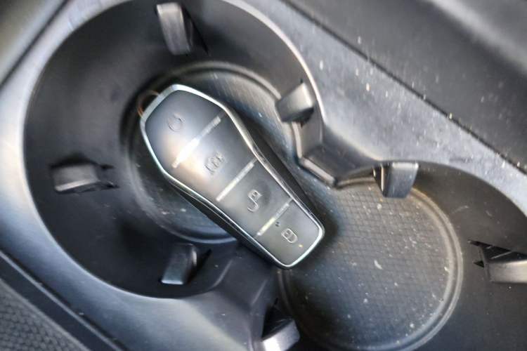 Used BYD Qin PLUS 2024 HONOR Edition DM-i 55KM Leading Model Interior 1