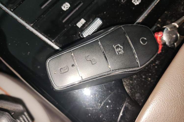 Used BYD Qin PLUS 2024 Honor Edition EV 510KM Leading Model Interior 1