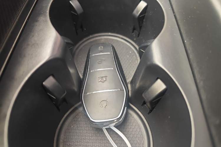 Used BYD Qin PLUS 2024 Honor Edition EV 420KM Beyond Model Interior 1