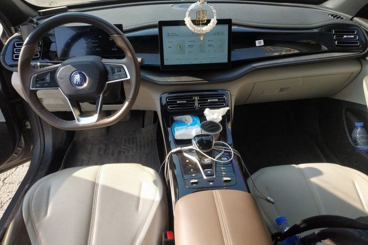 Used BYD Qin PLUS 2024 HONOR Edition DM-i 55KM Leading Model Interior 2