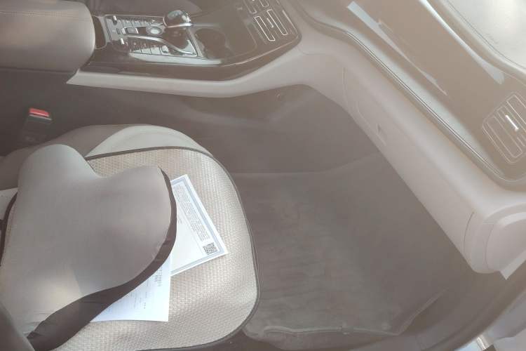 Used BYD Qin PLUS 2024 HONOR Edition DM-i 55KM Leading Model Interior 2