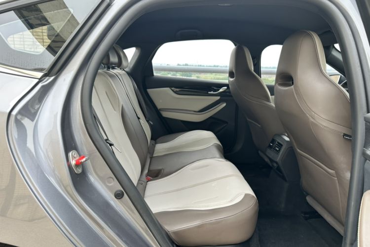 Used BYD Qin PLUS 2024 HONOR Edition DM-i 55KM Leading Model Interior 7