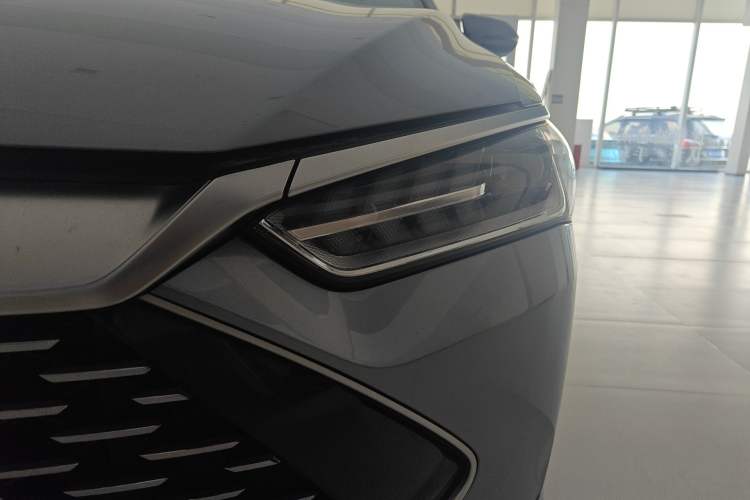 Used BYD Qin PLUS 2024 HONOR Edition DM-i 55KM Leading Model Left Front Headlight