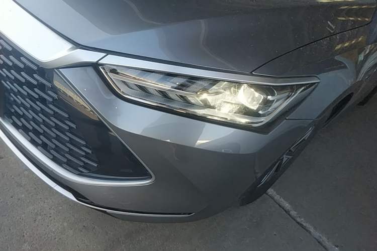 Used BYD Qin PLUS 2024 HONOR Edition DM-i 55KM Leading Model Left Front Headlight