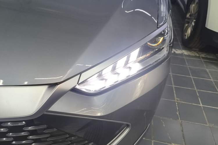 Used BYD Qin PLUS 2024 HONOR Edition DM-i 55KM Leading Model Left Front Headlight