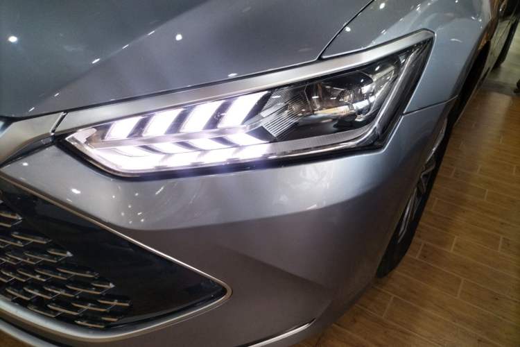 Used BYD Qin PLUS 2024 HONOR Edition DM-i 55KM Leading Model Left Front Headlight