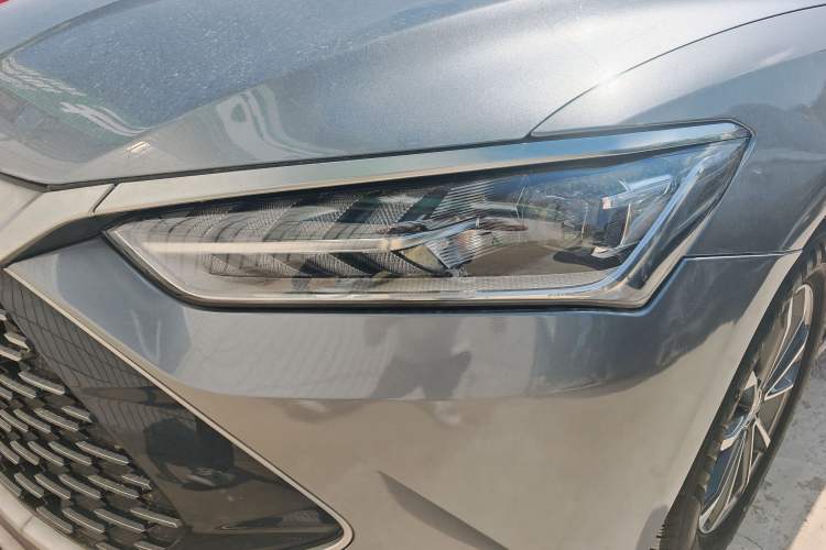 Used BYD Qin PLUS 2024 HONOR Edition DM-i 55KM Leading Model Left Front Headlight