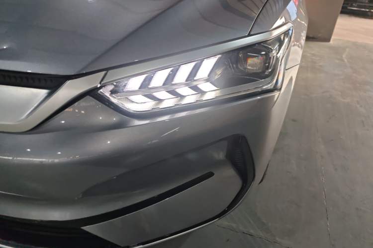 Used BYD Qin PLUS 2024 Honor Edition EV 420KM Leading Model Left Front Headlight