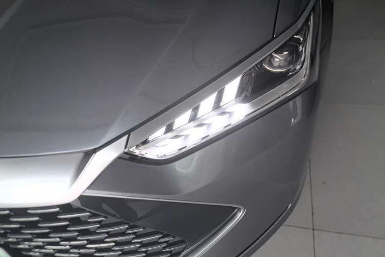 Used BYD Qin PLUS 2024 HONOR Edition DM-i 55KM Leading Model Left Front Headlight