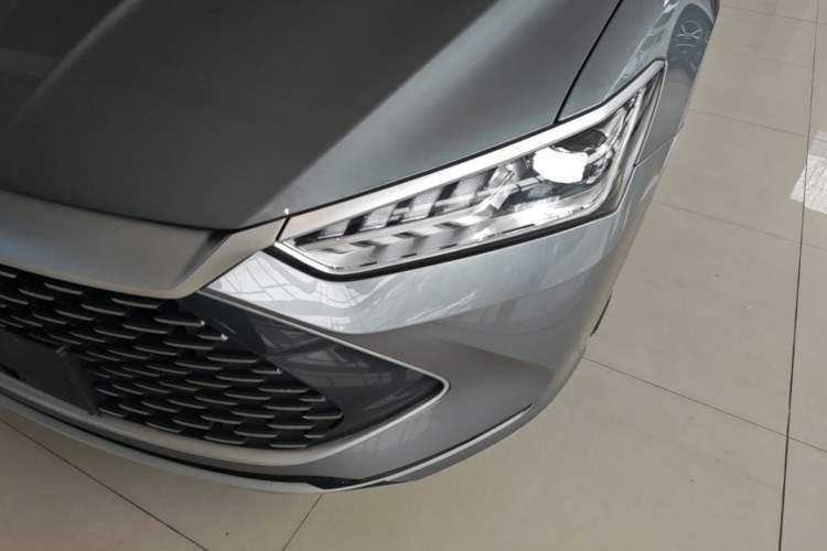 Used BYD Qin PLUS 2024 HONOR Edition DM-i 55KM Leading Model Left Front Headlight