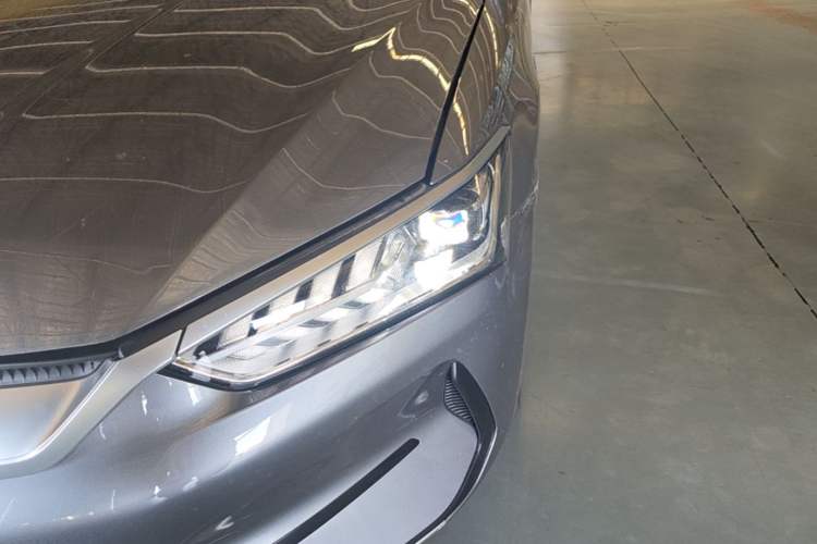 Used BYD Qin PLUS 2024 Honor Edition EV 420KM Leading Model Left Front Headlight