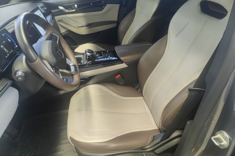 Used BYD Qin PLUS 2024 HONOR Edition DM-i 55KM Leading Model Left Front Seat