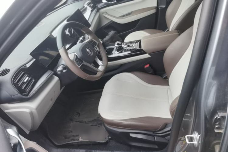 Used BYD Qin PLUS 2024 HONOR Edition DM-i 55KM Leading Model Left Front Seat