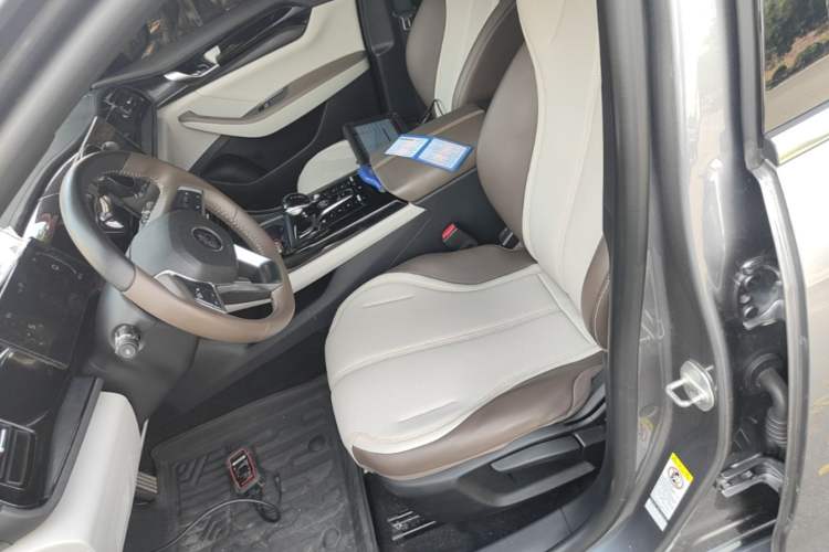 Used BYD Qin PLUS 2024 HONOR Edition DM-i 55KM Leading Model Left Front Seat