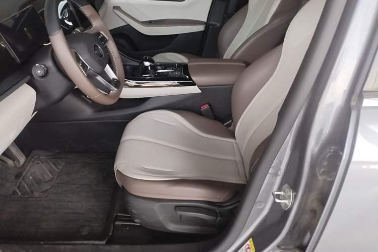 Used BYD Qin PLUS 2024 HONOR Edition DM-i 55KM Leading Model Left Front Seat