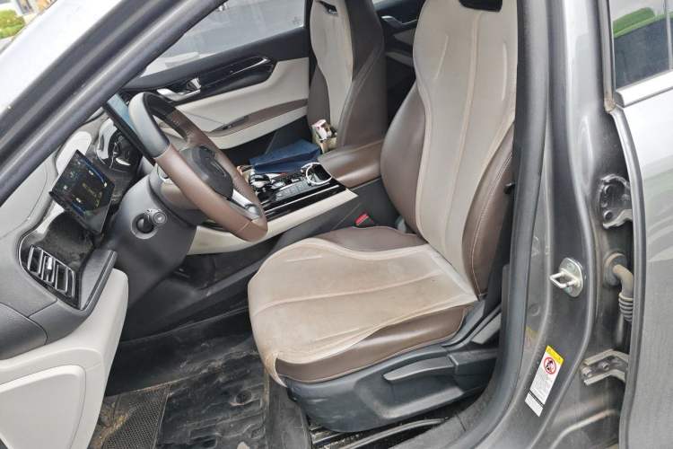 Used BYD Qin PLUS 2024 HONOR Edition DM-i 55KM Leading Model Left Front Seat