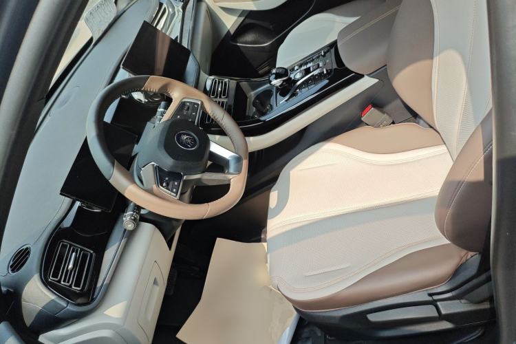 Used BYD Qin PLUS 2024 HONOR Edition DM-i 55KM Leading Model Left Front Seat