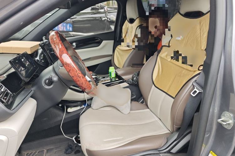 Used BYD Qin PLUS 2024 HONOR Edition DM-i 55KM Leading Model Left Front Seat