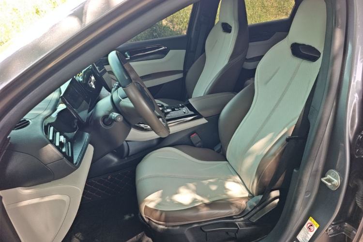 Used BYD Qin PLUS 2024 HONOR Edition DM-i 55KM Leading Model Left Front Seat