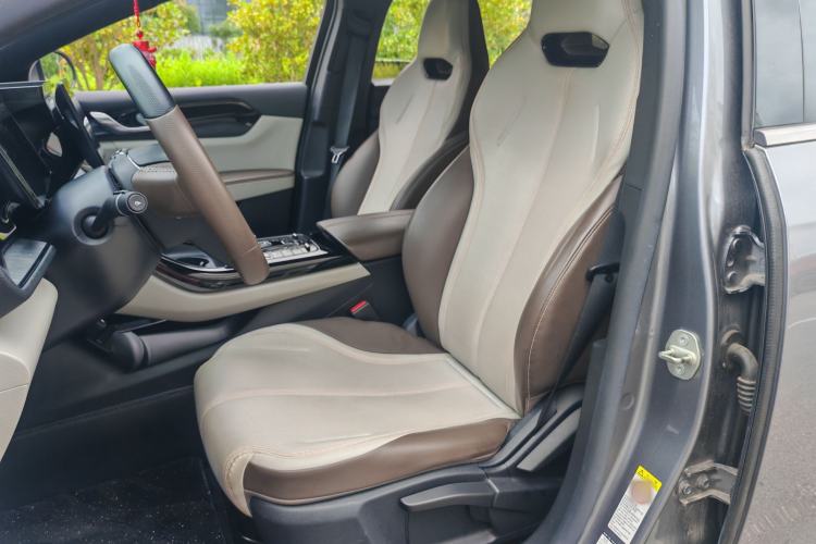 Used BYD Qin PLUS 2024 HONOR Edition DM-i 55KM Leading Model Left Front Seat