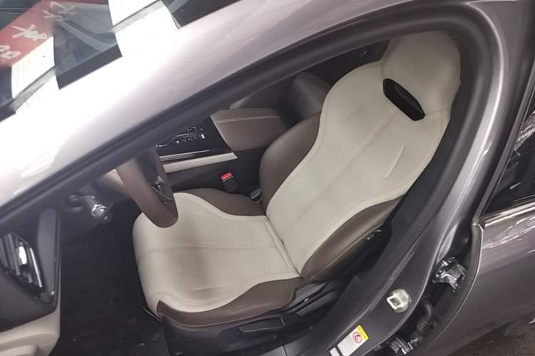Used BYD Qin PLUS 2024 HONOR Edition DM-i 55KM Leading Model Left Front Seat