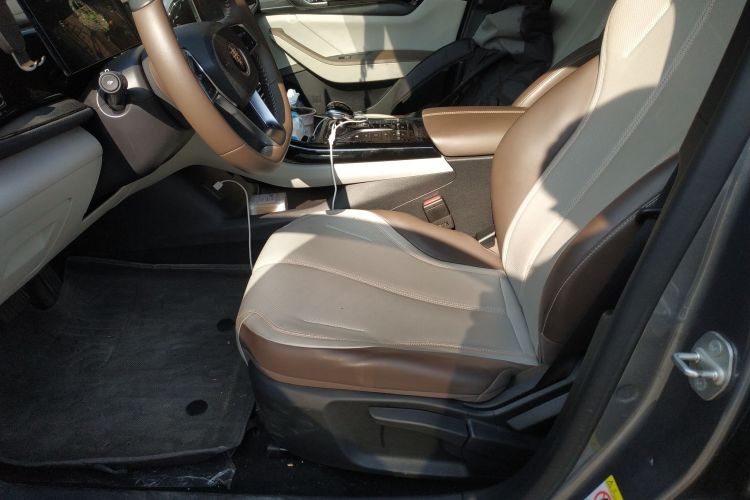 Used BYD Qin PLUS 2024 HONOR Edition DM-i 55KM Leading Model Left Front Seat