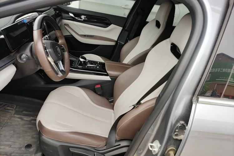 Used BYD Qin PLUS 2024 HONOR Edition DM-i 55KM Leading Model Left Front Seat