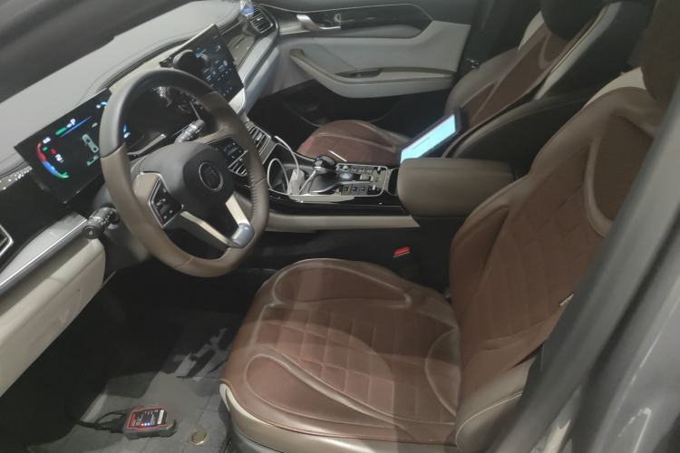 Used BYD Qin PLUS 2024 HONOR Edition DM-i 120KM Leading Model Left Front Seat