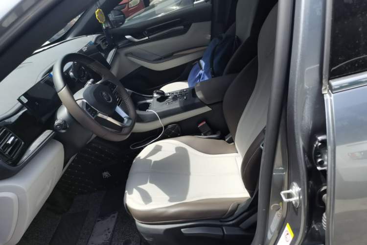 Used BYD Qin PLUS 2024 HONOR Edition DM-i 55KM Leading Model Left Front Seat