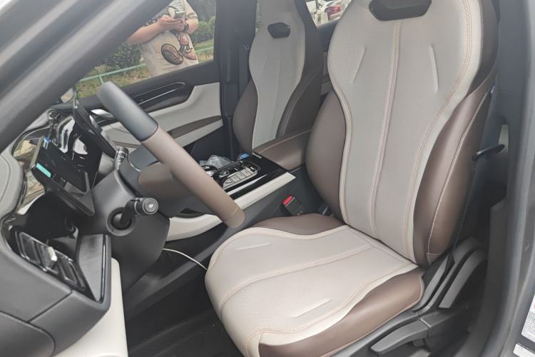 Used BYD Qin PLUS 2024 HONOR Edition DM-i 55KM Leading Model Left Front Seat
