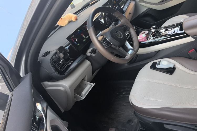 Used BYD Qin PLUS 2024 HONOR Edition DM-i 55KM Leading Model Left Front Seat