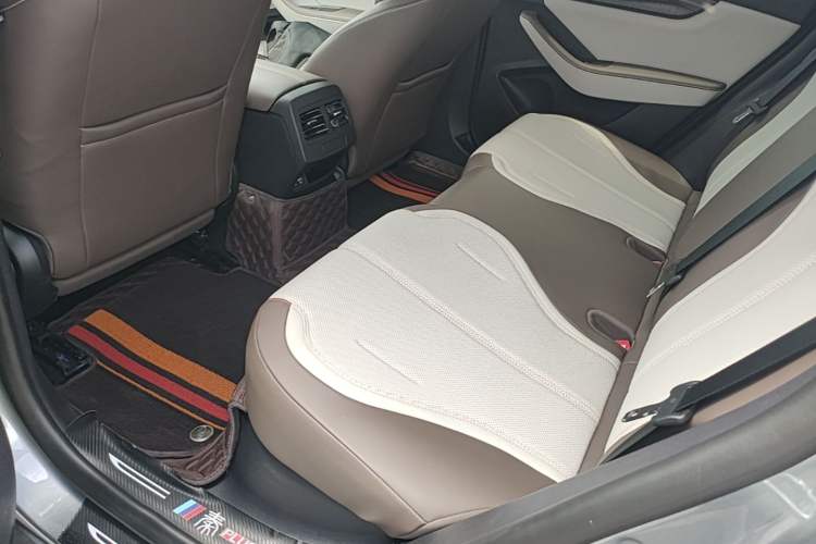 Used BYD Qin PLUS 2024 HONOR Edition DM-i 55KM Leading Model Left Rear Seat