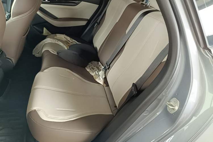 Used BYD Qin PLUS 2024 HONOR Edition DM-i 55KM Leading Model Left Rear Seat