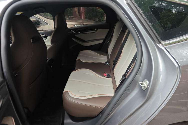 Used BYD Qin PLUS 2024 Honor Edition EV 510KM Leading Model Left Rear Seat