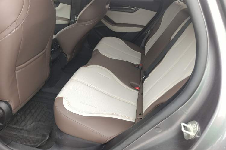 Used BYD Qin PLUS 2024 HONOR Edition DM-i 55KM Leading Model Left Rear Seat