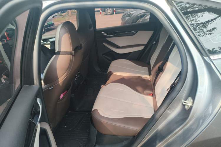Used BYD Qin PLUS 2024 HONOR Edition DM-i 55KM Leading Model Left Rear Seat