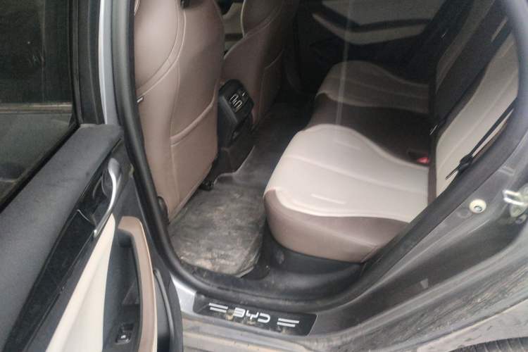 Used BYD Qin PLUS 2024 HONOR Edition DM-i 55KM Leading Model Left Rear Seat