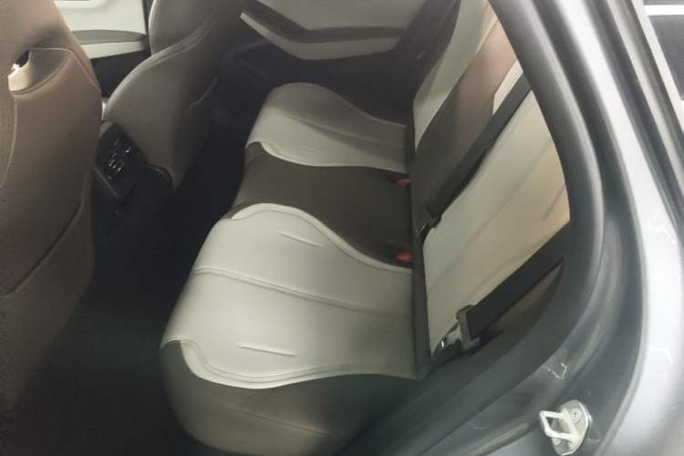 Used BYD Qin PLUS 2024 HONOR Edition DM-i 55KM Leading Model Left Rear Seat