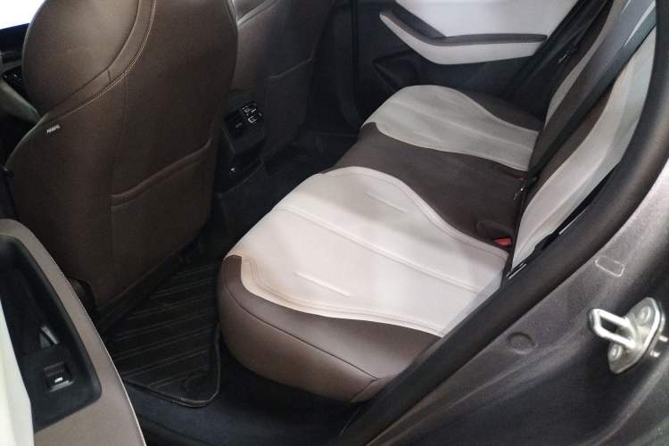 Used BYD Qin PLUS 2024 HONOR Edition DM-i 55KM Leading Model Left Rear Seat