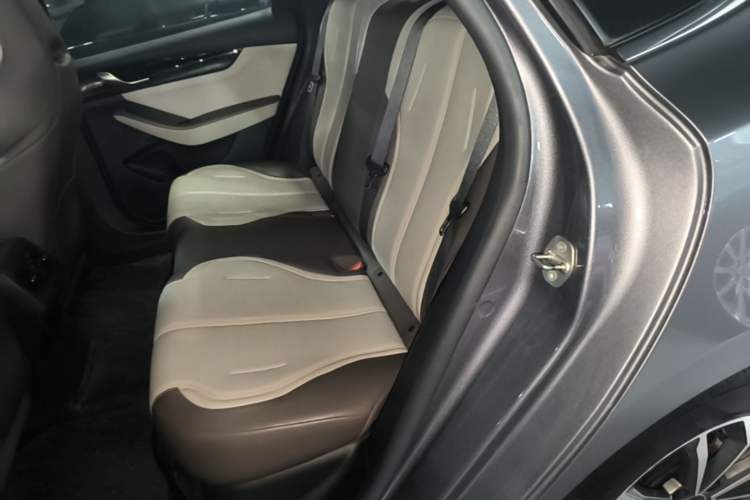 Used BYD Qin PLUS 2024 HONOR Edition DM-i 55KM Leading Model Left Rear Seat