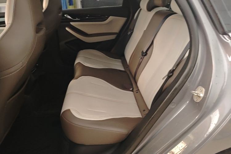 Used BYD Qin PLUS 2024 HONOR Edition DM-i 55KM Leading Model Left Rear Seat