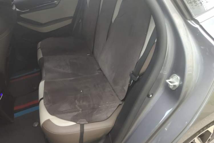 Used BYD Qin PLUS 2024 HONOR Edition DM-i 55KM Leading Model Left Rear Seat