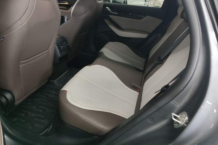 Used BYD Qin PLUS 2024 HONOR Edition DM-i 55KM Leading Model Left Rear Seat